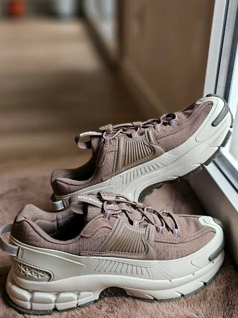 Nike Zoom vomero roam - brown