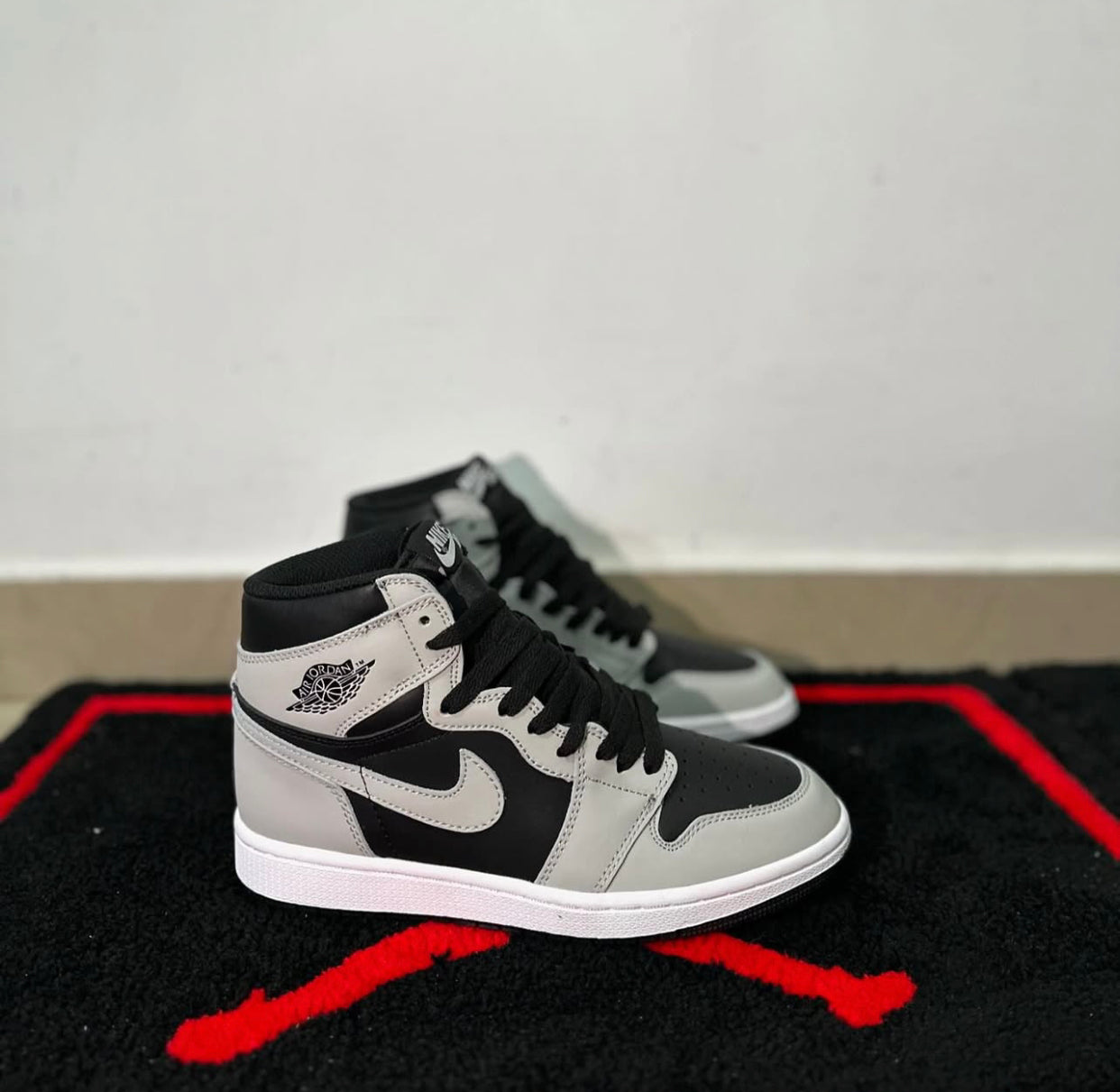 Nike Air Jordan Retro 1 ‘shadow grey ‘