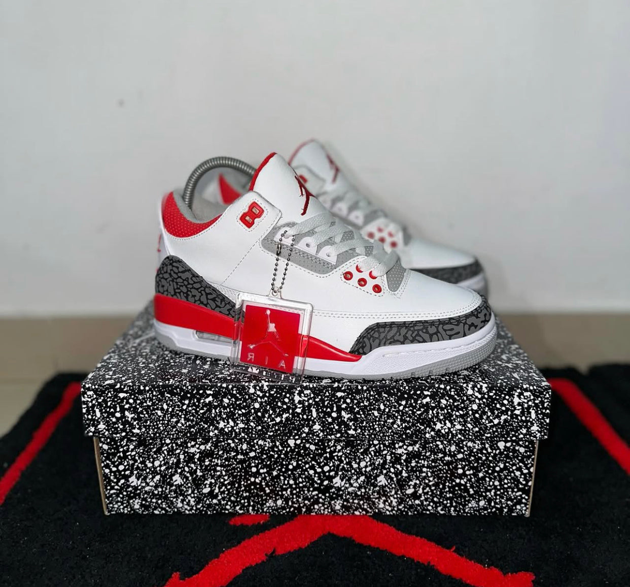 Nike Air Jordan 3 Retro ‘ fire red ‘