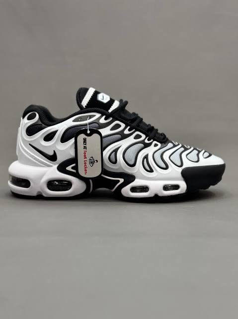 Nike Air Max Plus Drift