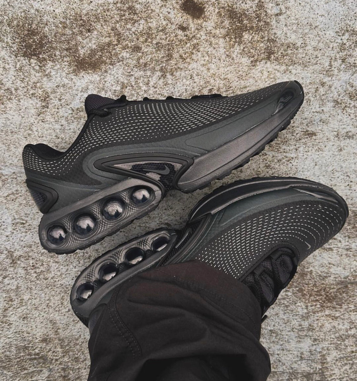 Nike Air Max DN black