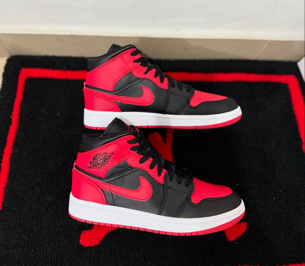 Nike Air Jordan Retro 1 ‘bred banned  ‘