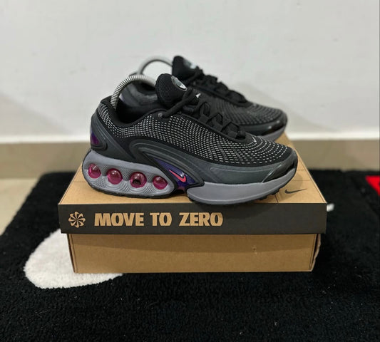 Nike Air Max DN ‘ black purple ‘