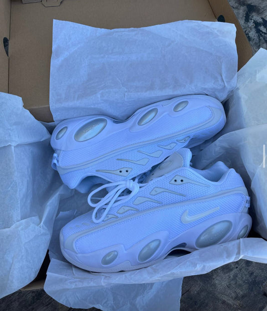 Nocta Glide Triple White