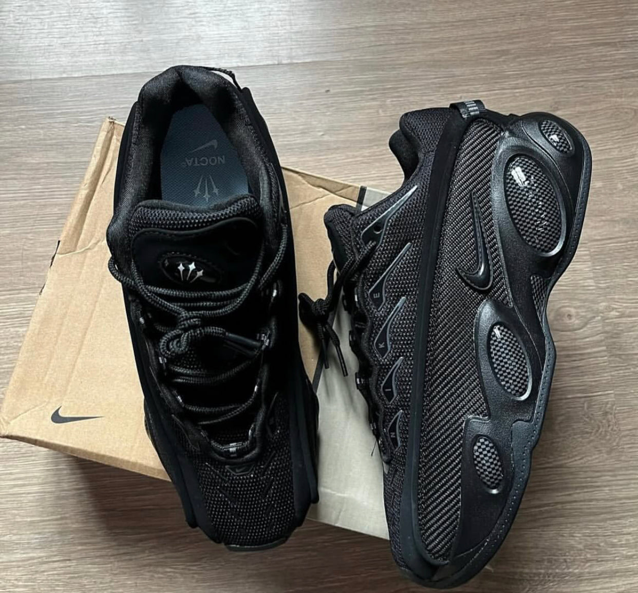 Nocta Glide black