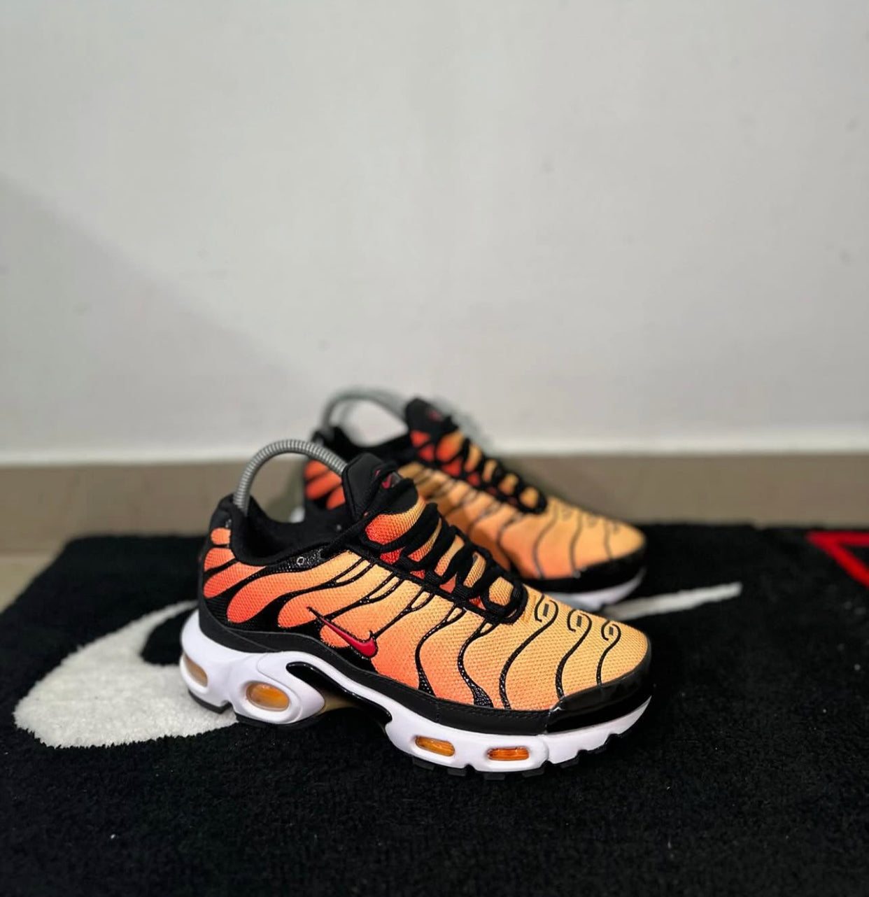 Nike Air Max Plus ‘ sunset ‘