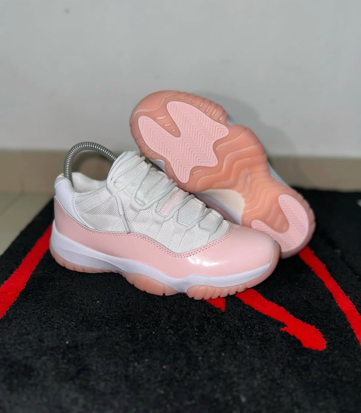 Nike Air Jordan 11 Retro low  ‘ legend pink ‘