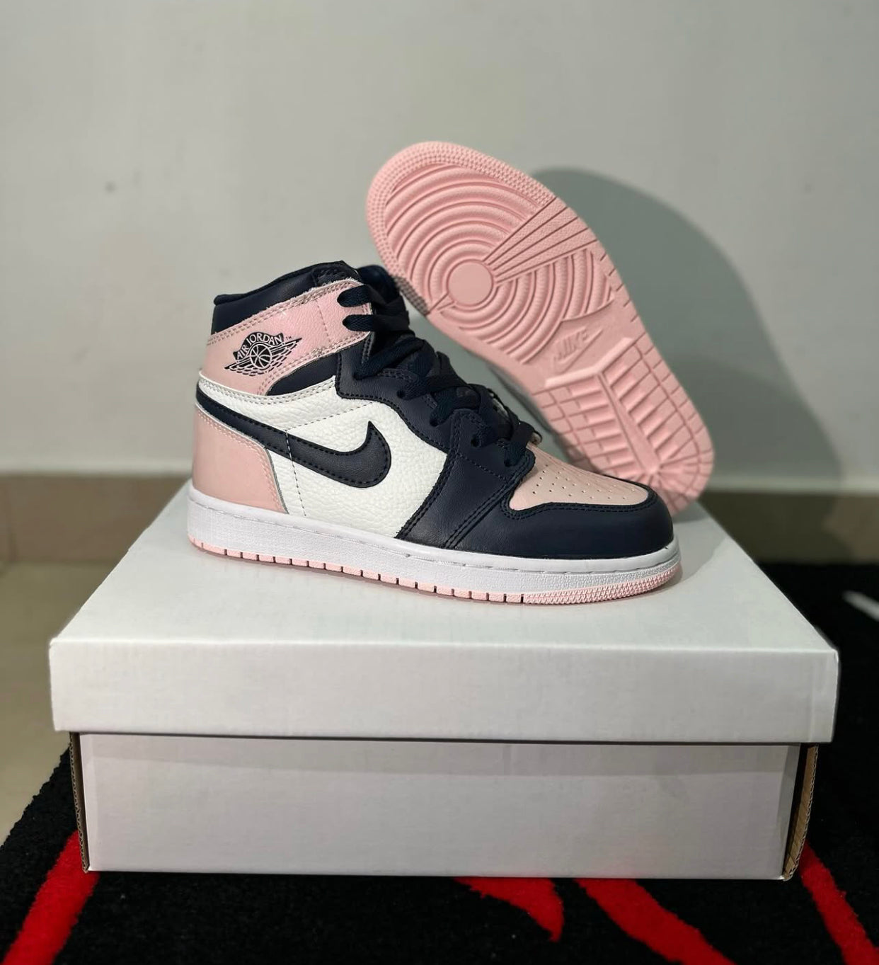 Nike Air Jordan Retro 1 ‘bubble gum ‘