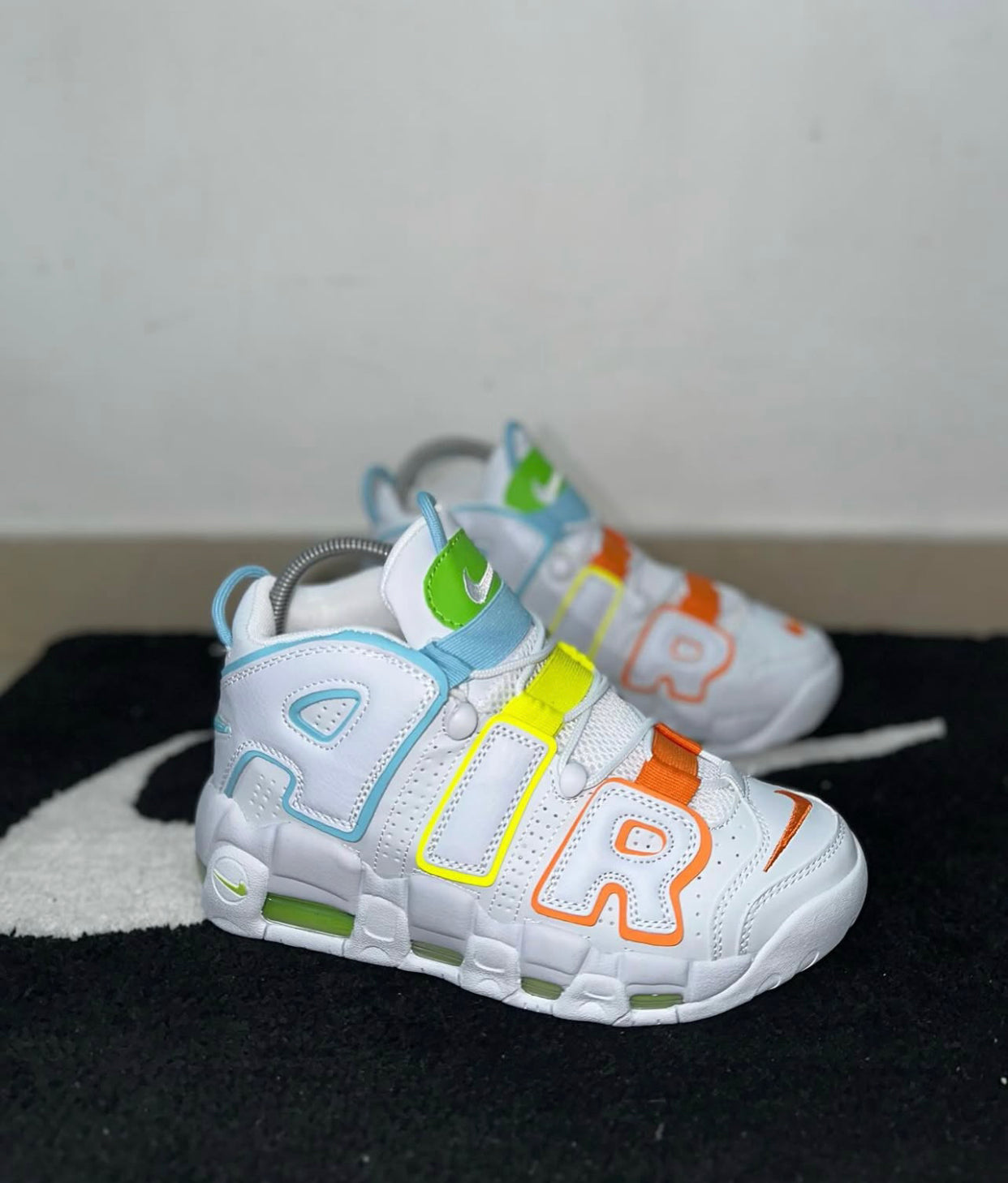Nike UPTEMPO ‘ white colours  ‘
