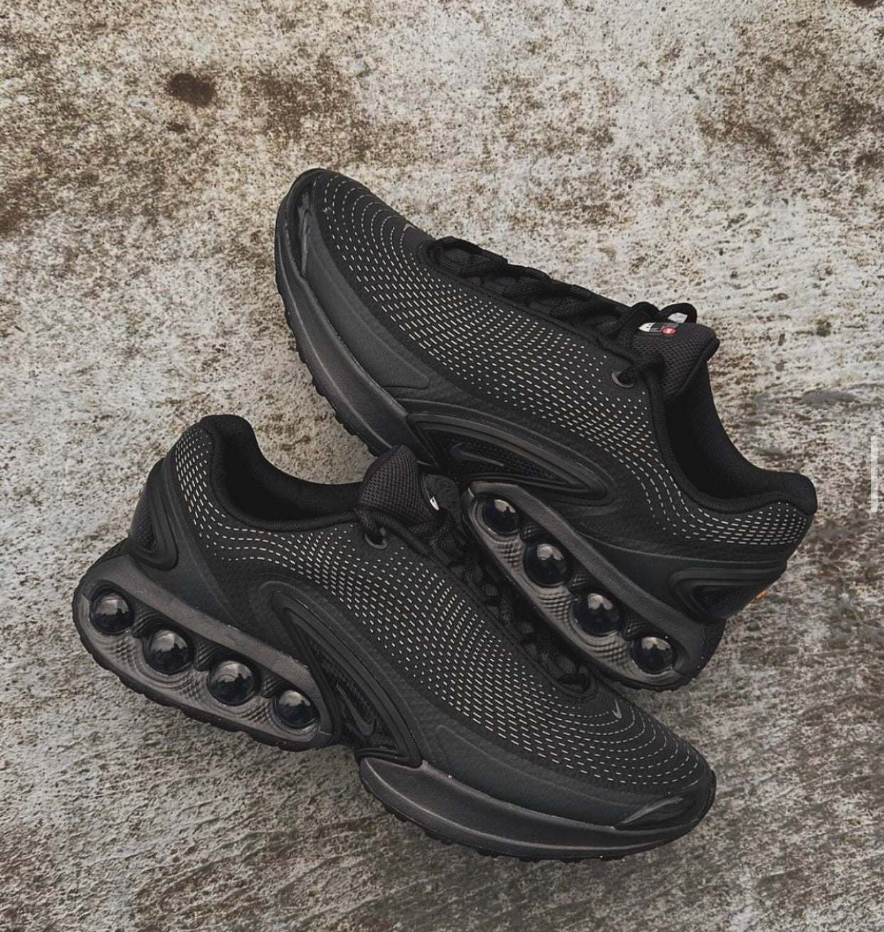 Nike Air Max DN black