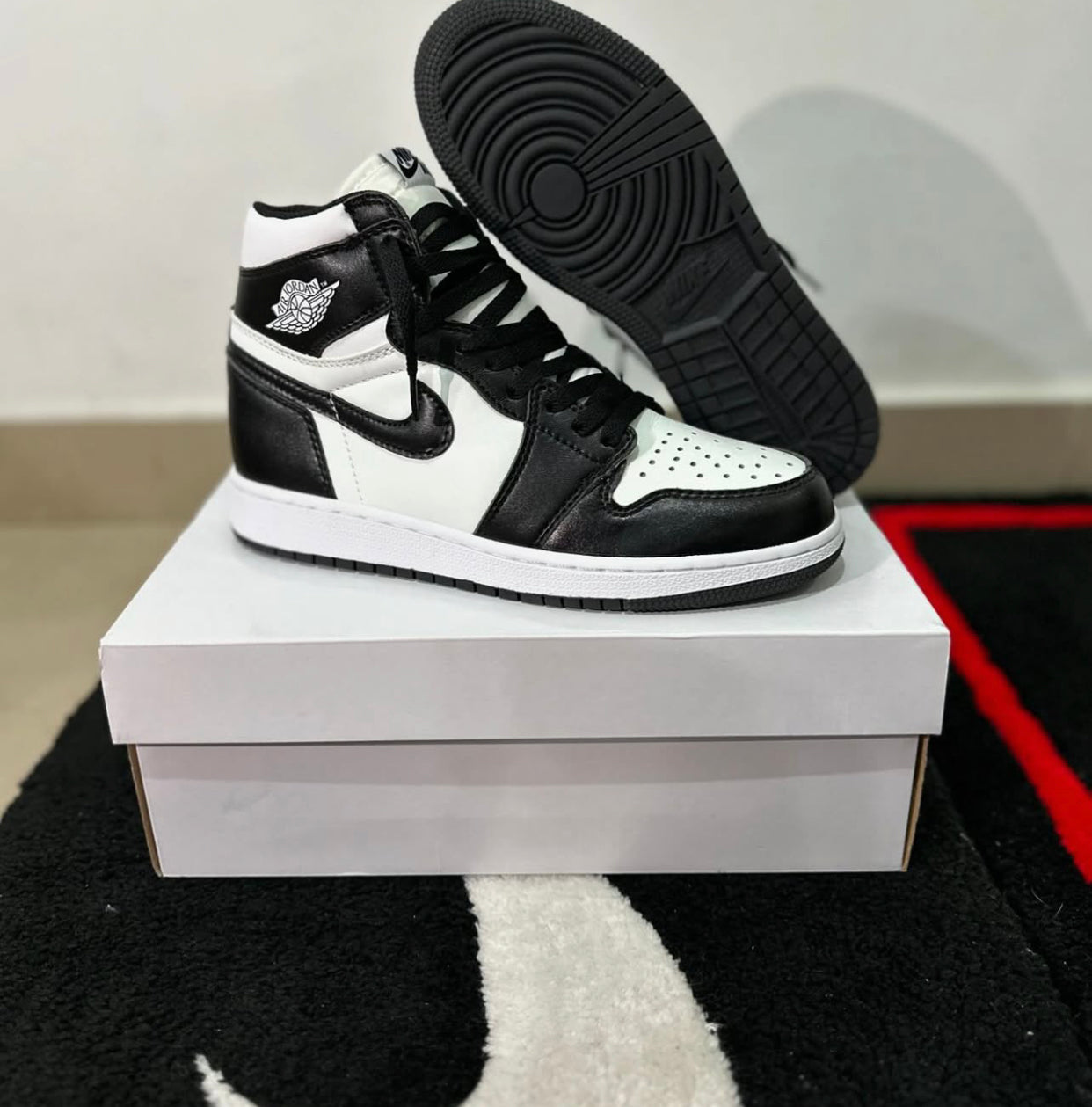 Nike Air Jordan Retro 1 ‘panda ‘