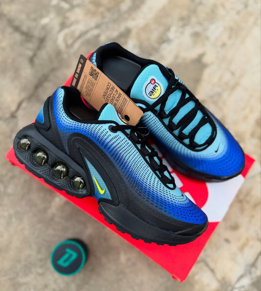 Nike Air Max DN blue