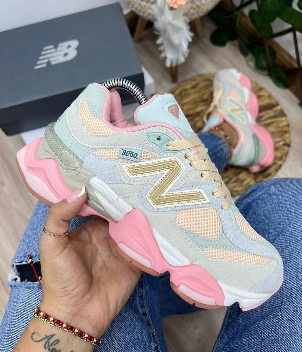 New Balance 9060