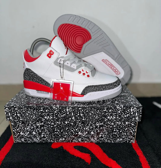 Nike Air Jordan 3 Retro ‘ fire red ‘