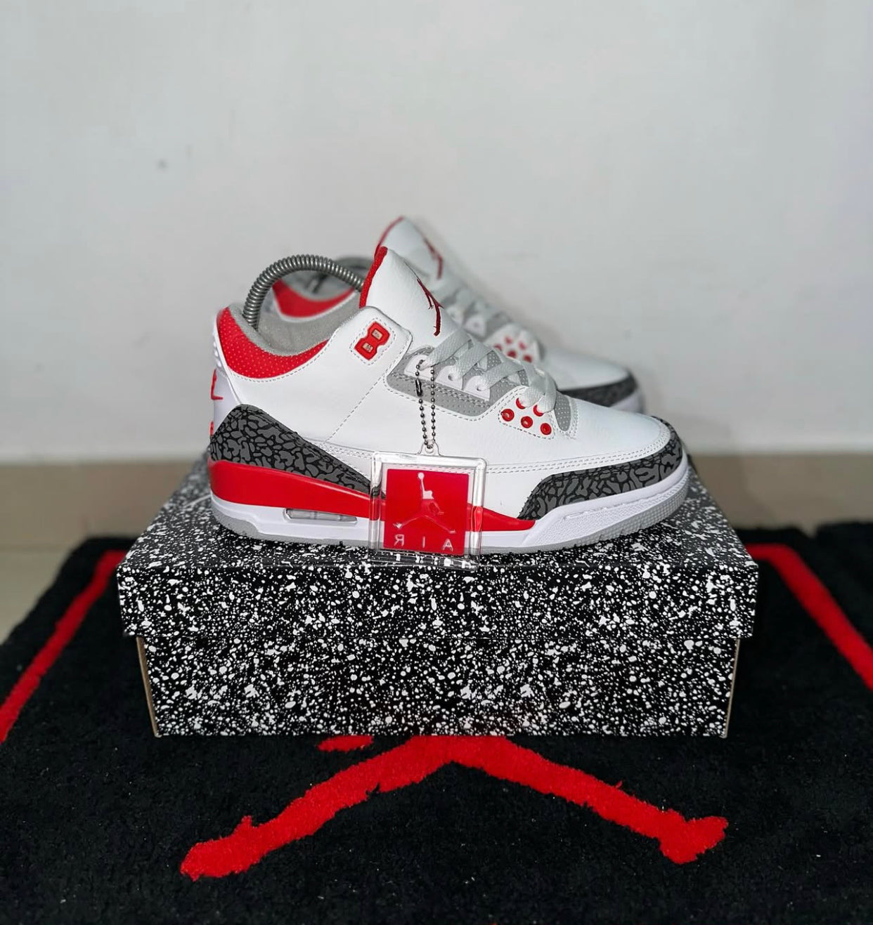 Nike Air Jordan 3 Retro ‘ fire red ‘