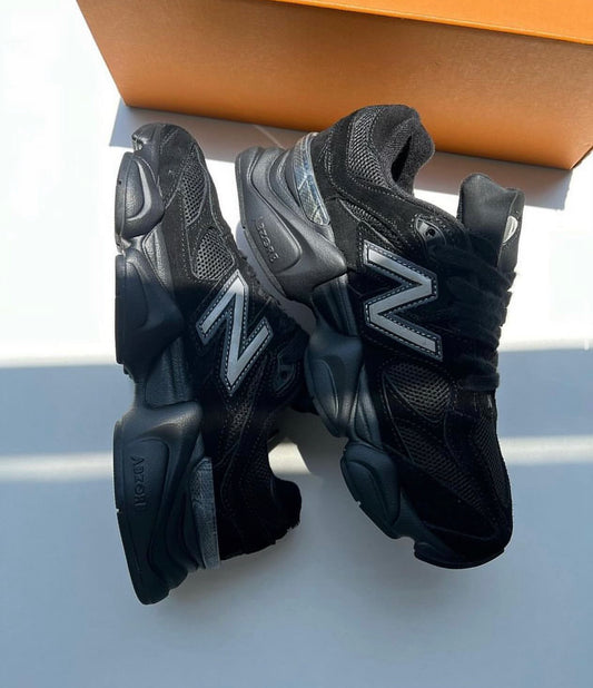 New Balance 9060 black