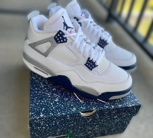 Nike Air Jordan 4 Retro