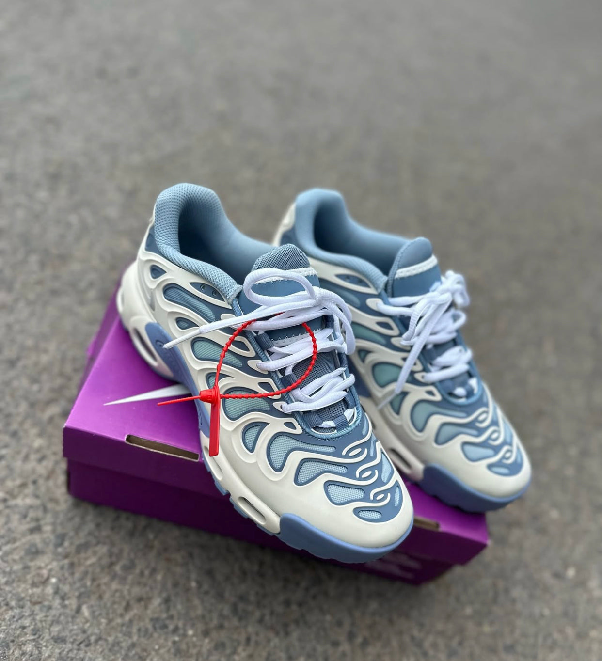 Nike Air Max Plus Drift